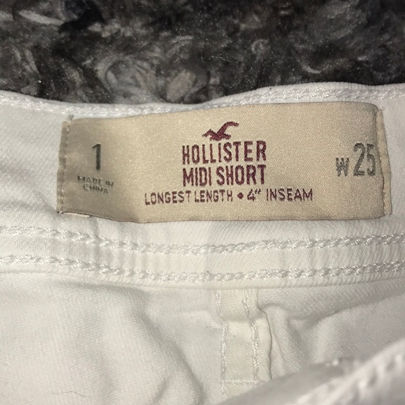 Hollister Jean Shorts - Picture 3 of 3